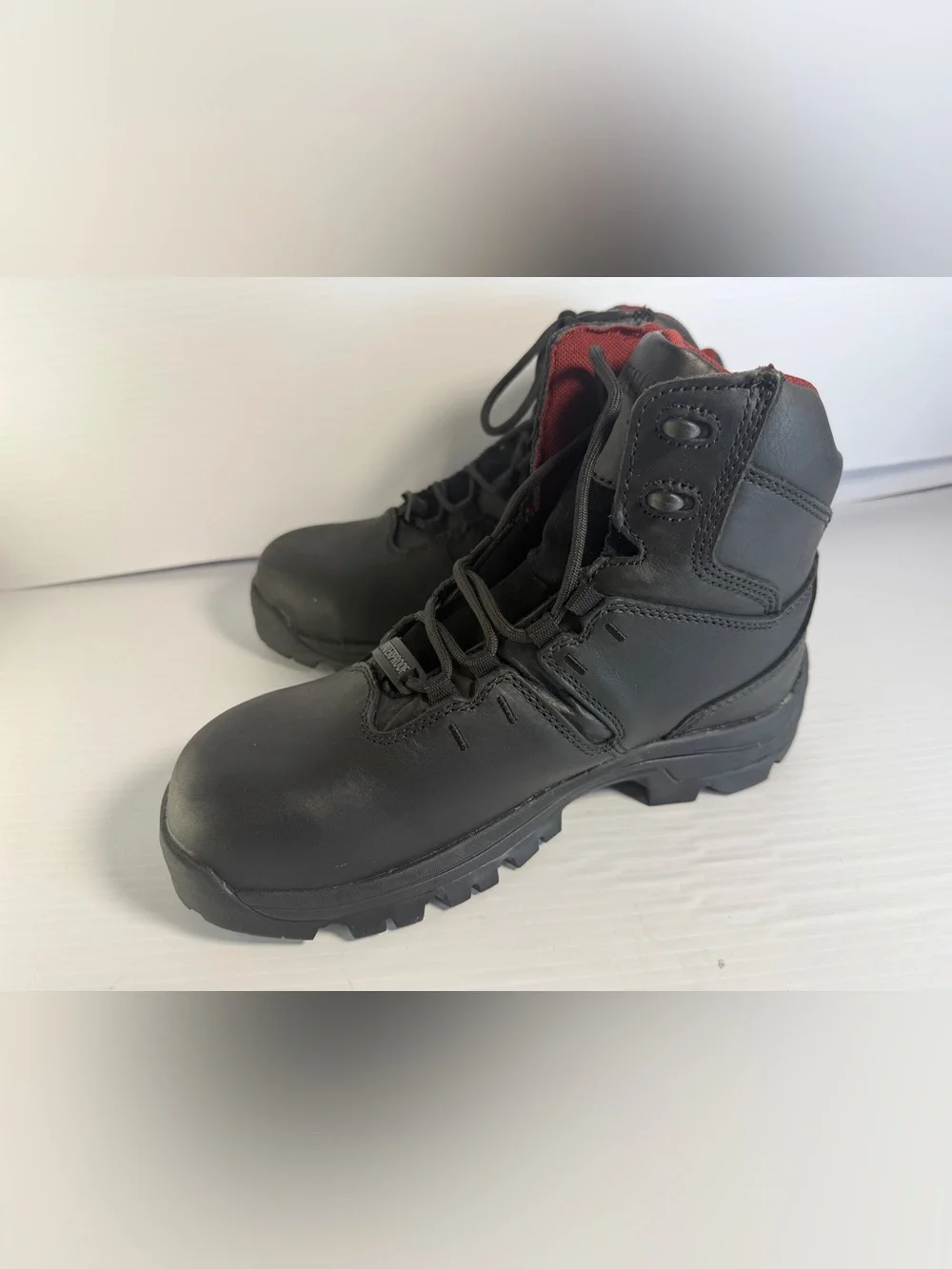 Wolverine Black Lace-Up Work Boots with Rugged Sole
